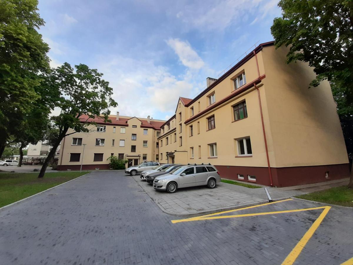Cosy Park Apartment, Free Parking, Self-Check-In كلابيدا المظهر الخارجي الصورة